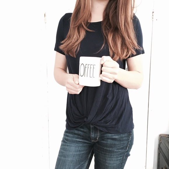 Tops - Navy front knot tee